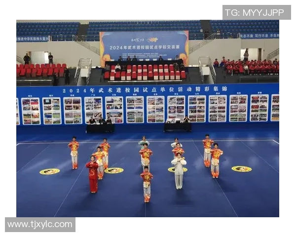 成都网球队的团队协作之道：如何在赛场上实现默契与胜利